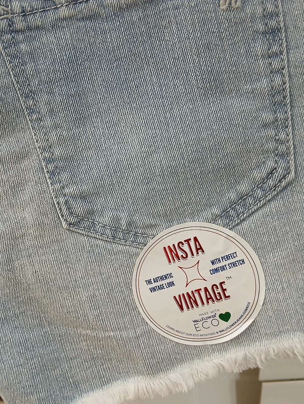 Wallflower Jeans #148